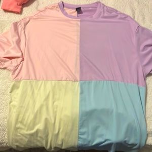 SHEIN colorful tee. super comfortable and super cute and in great condition.